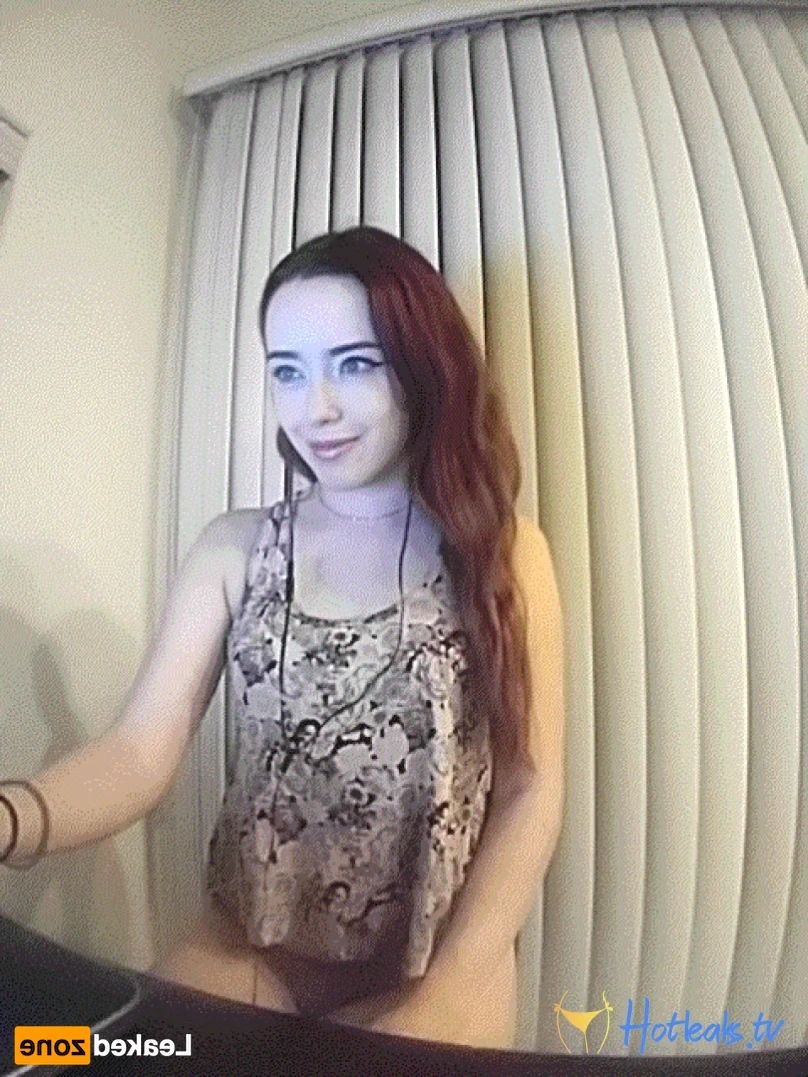 EmeryEverest (PaleLikeIce) [ emeryeverest ] Onlyfans leaked photo 14243955 on Hotleaks.tv