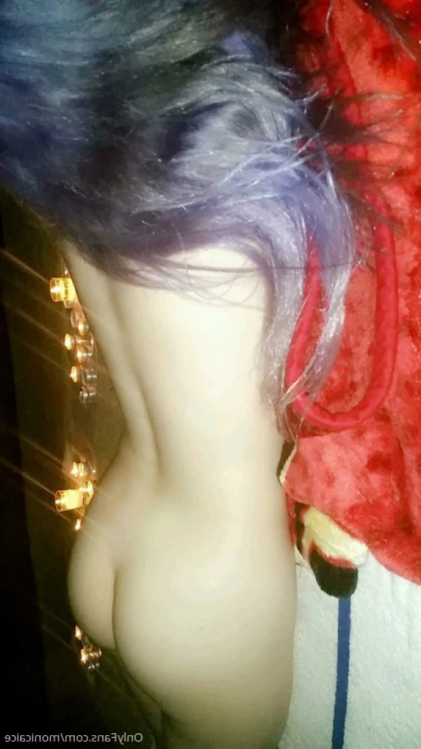 EmeryEverest (PaleLikeIce) [ emeryeverest ] Onlyfans leaked photo 14244151 on Hotleaks.tv