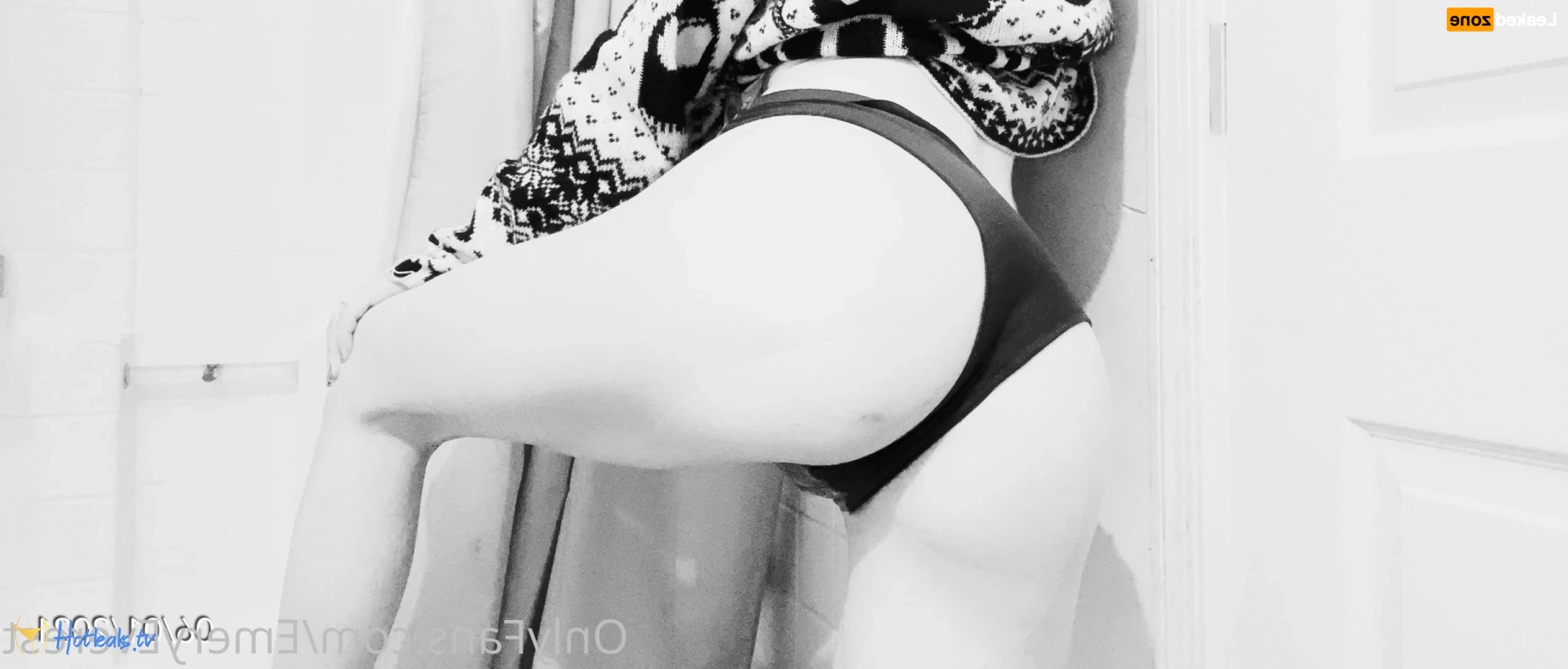 EmeryEverest (PaleLikeIce) [ emeryeverest ] Onlyfans leaked photo 14258180 on Hotleaks.tv