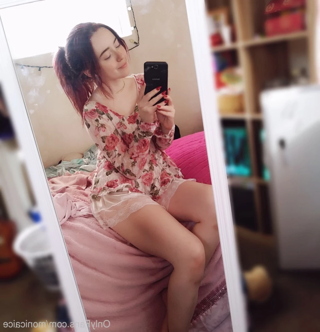 EmeryEverest (PaleLikeIce) [ emeryeverest ] Onlyfans leaked photo 14645119 on Hotleaks.tv