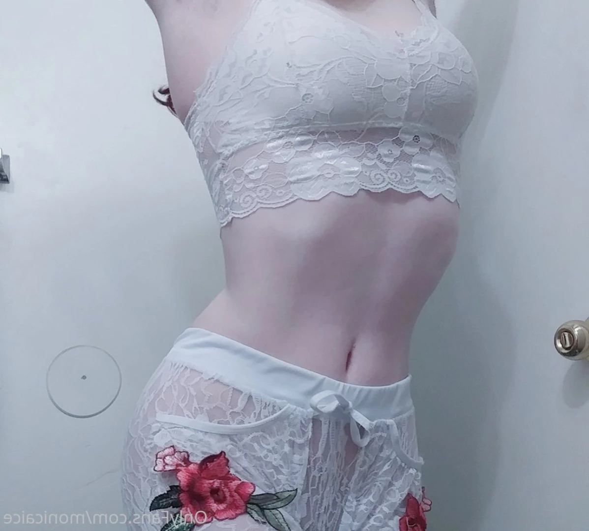 EmeryEverest (PaleLikeIce) [ emeryeverest ] Onlyfans leaked photo 14645180 on Hotleaks.tv