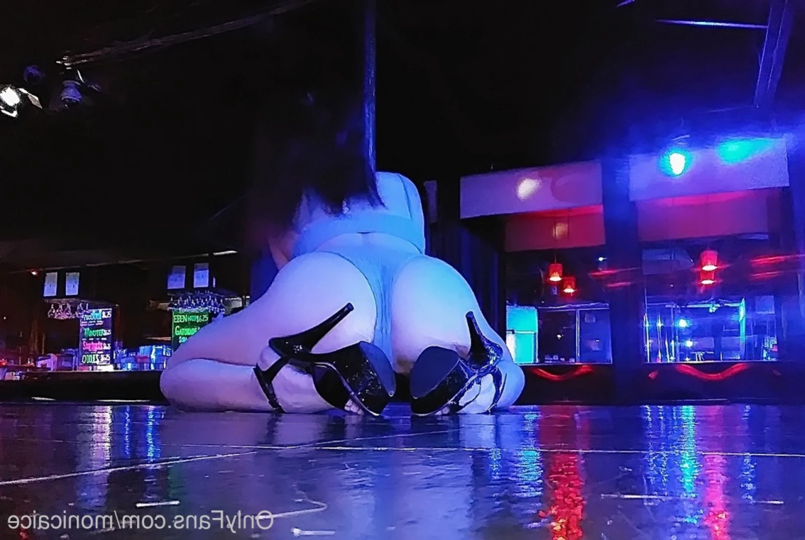 EmeryEverest (PaleLikeIce) [ emeryeverest ] Onlyfans leaked photo 14883863 on Hotleaks.tv