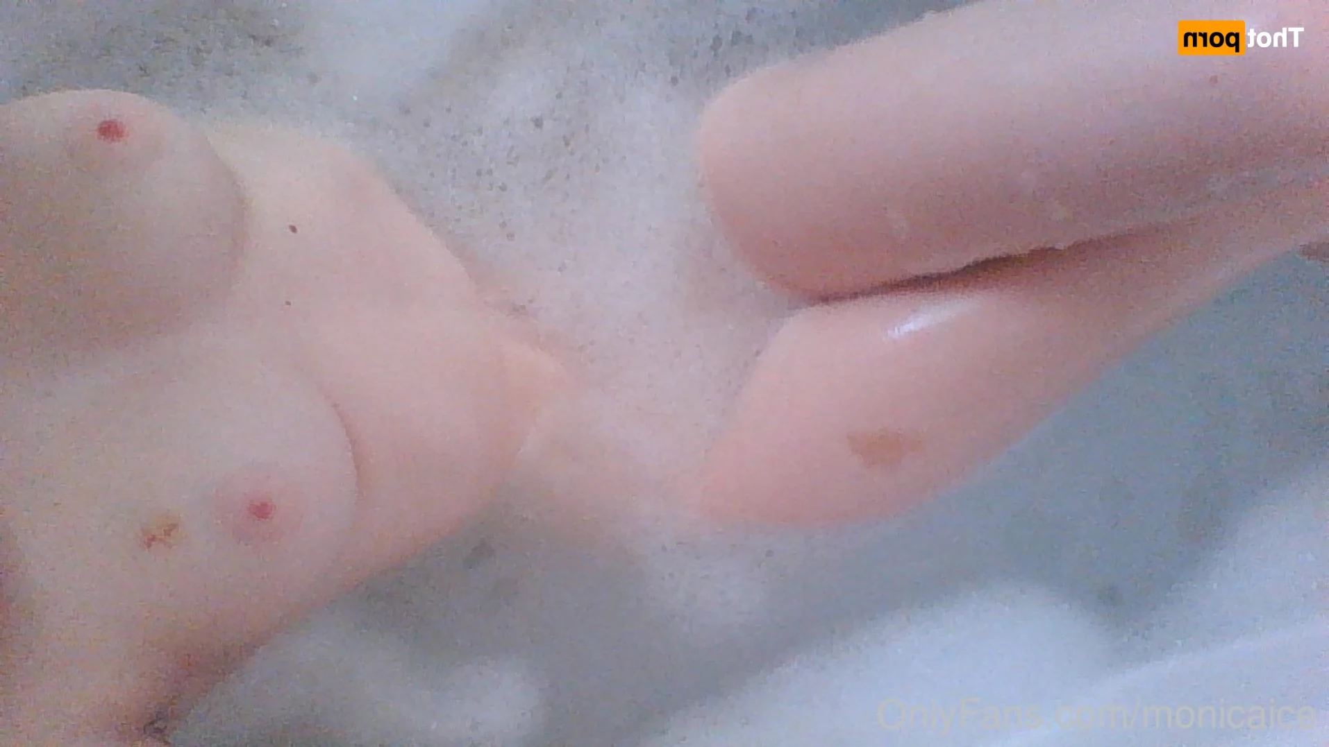 EmeryEverest (PaleLikeIce) [ emeryeverest ] Onlyfans leaked photo 15663731 on Hotleaks.tv