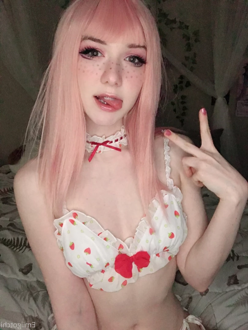 Emi [ emiigotchi ] Onlyfans leaked photo 10921947 on Hotleaks.tv