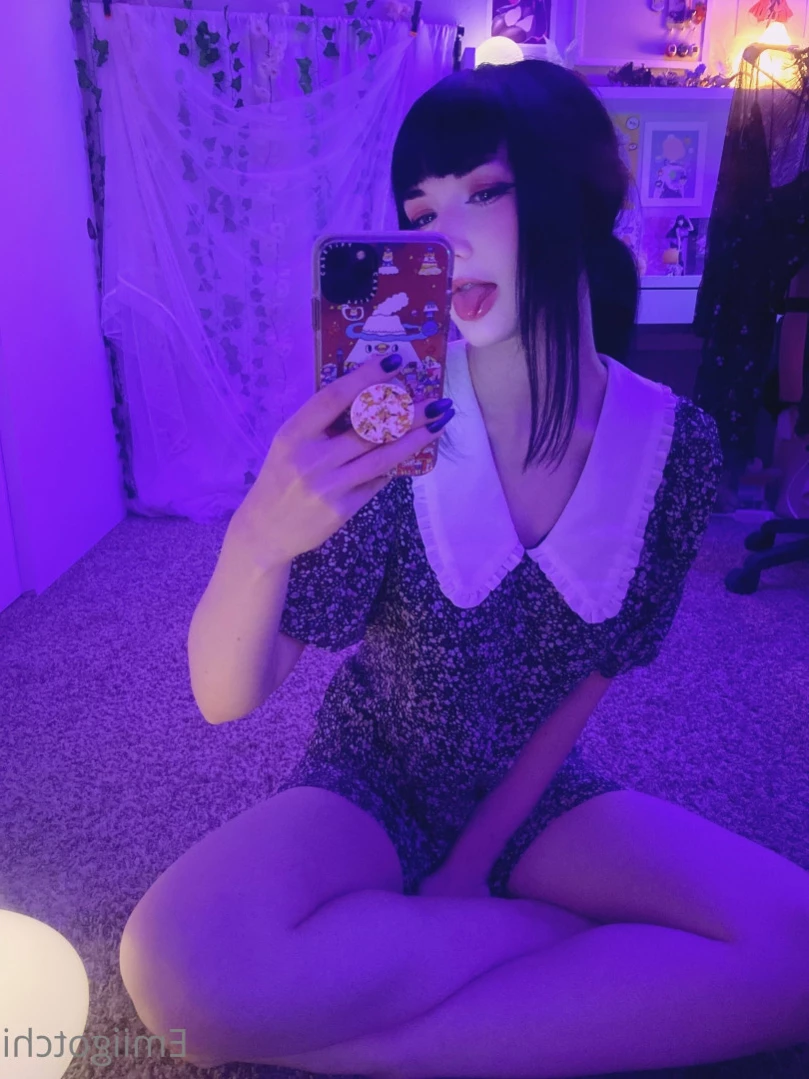 Emi [ emiigotchi ] Onlyfans leaked photo 12722591 on Hotleaks.tv
