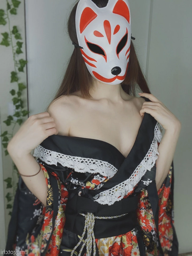 Emi [ emiigotchi ] Onlyfans leaked photo 12724899 on Hotleaks.tv