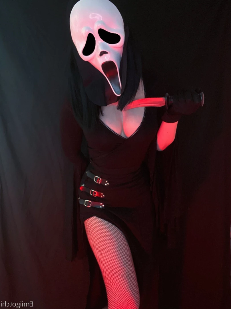 Emi [ emiigotchi ] Onlyfans leaked photo 12725194 on Hotleaks.tv