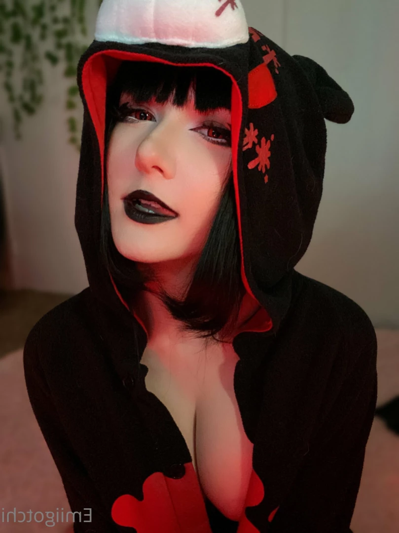 Emi [ emiigotchi ] Onlyfans leaked photo 12725436 on Hotleaks.tv