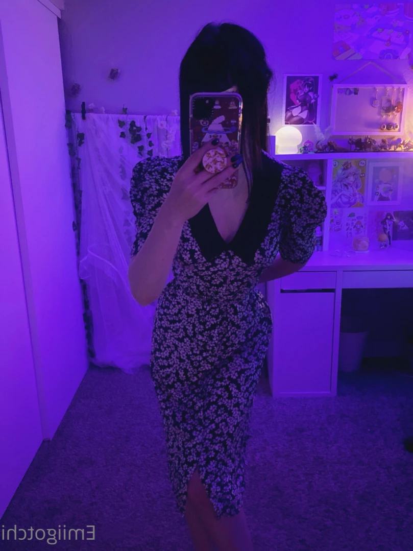 Emi [ emiigotchi ] Onlyfans leaked photo 12725769 on Hotleaks.tv