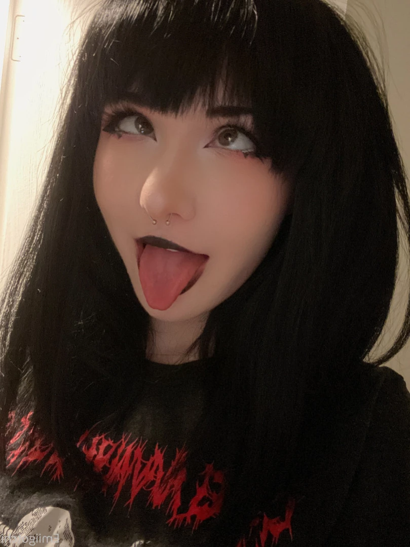Emi [ emiigotchi ] Onlyfans leaked photo 12726689 on Hotleaks.tv
