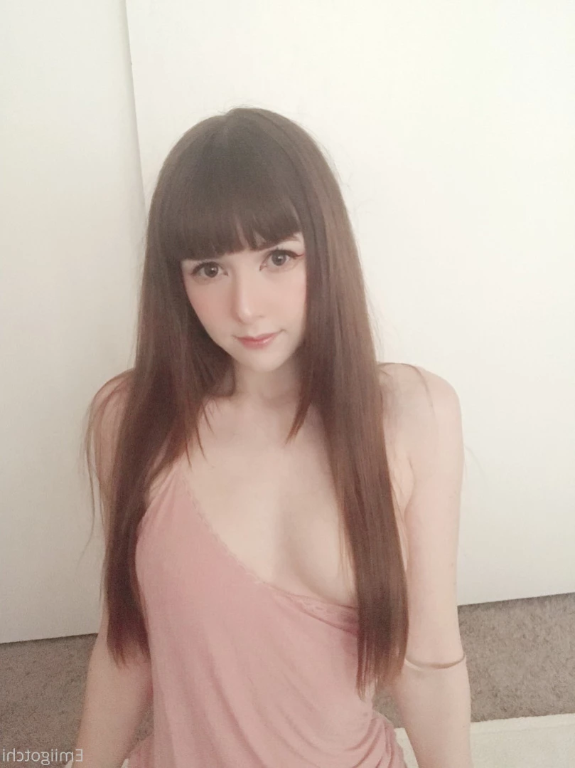 Emi [ emiigotchi ] Onlyfans leaked photo 12727122 on Hotleaks.tv