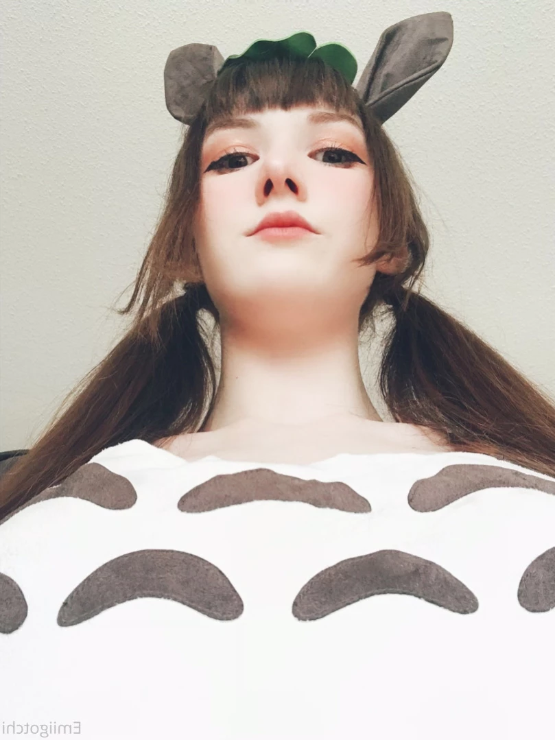 Emi [ emiigotchi ] Onlyfans leaked photo 12727931 on Hotleaks.tv