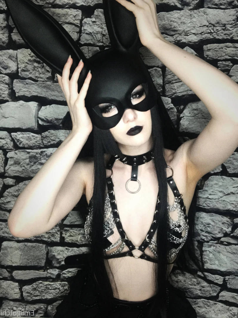 Emi [ emiigotchi ] Onlyfans leaked photo 12729722 on Hotleaks.tv