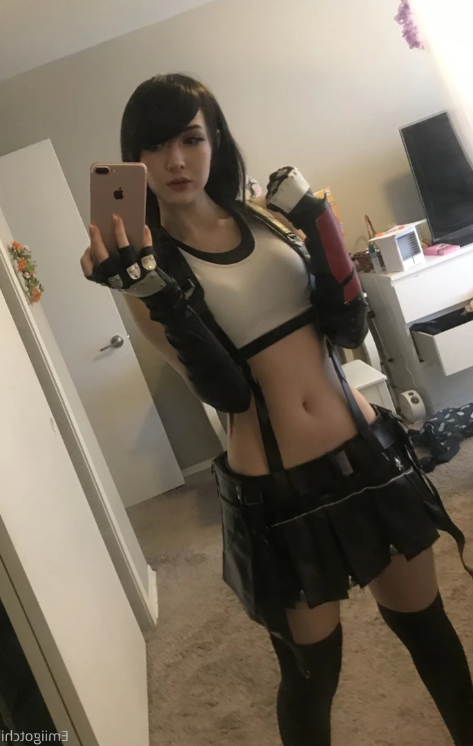 Emi [ emiigotchi ] Onlyfans leaked photo 12731525 on Hotleaks.tv