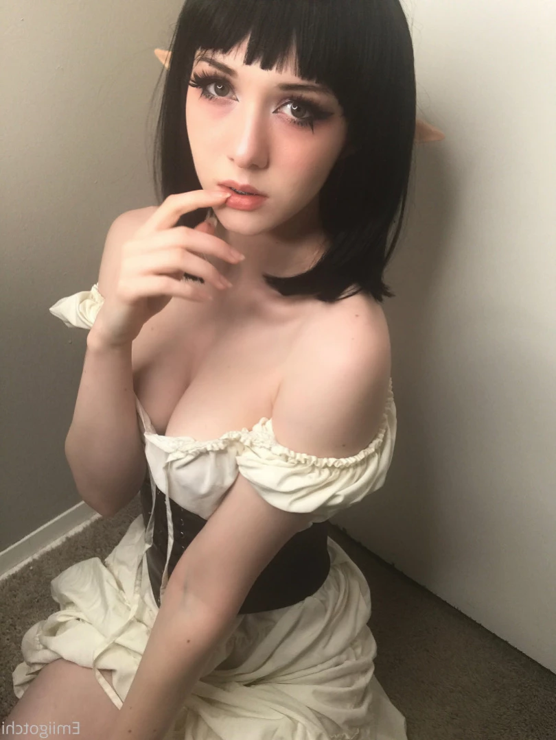 Emi [ emiigotchi ] Onlyfans leaked photo 12732080 on Hotleaks.tv