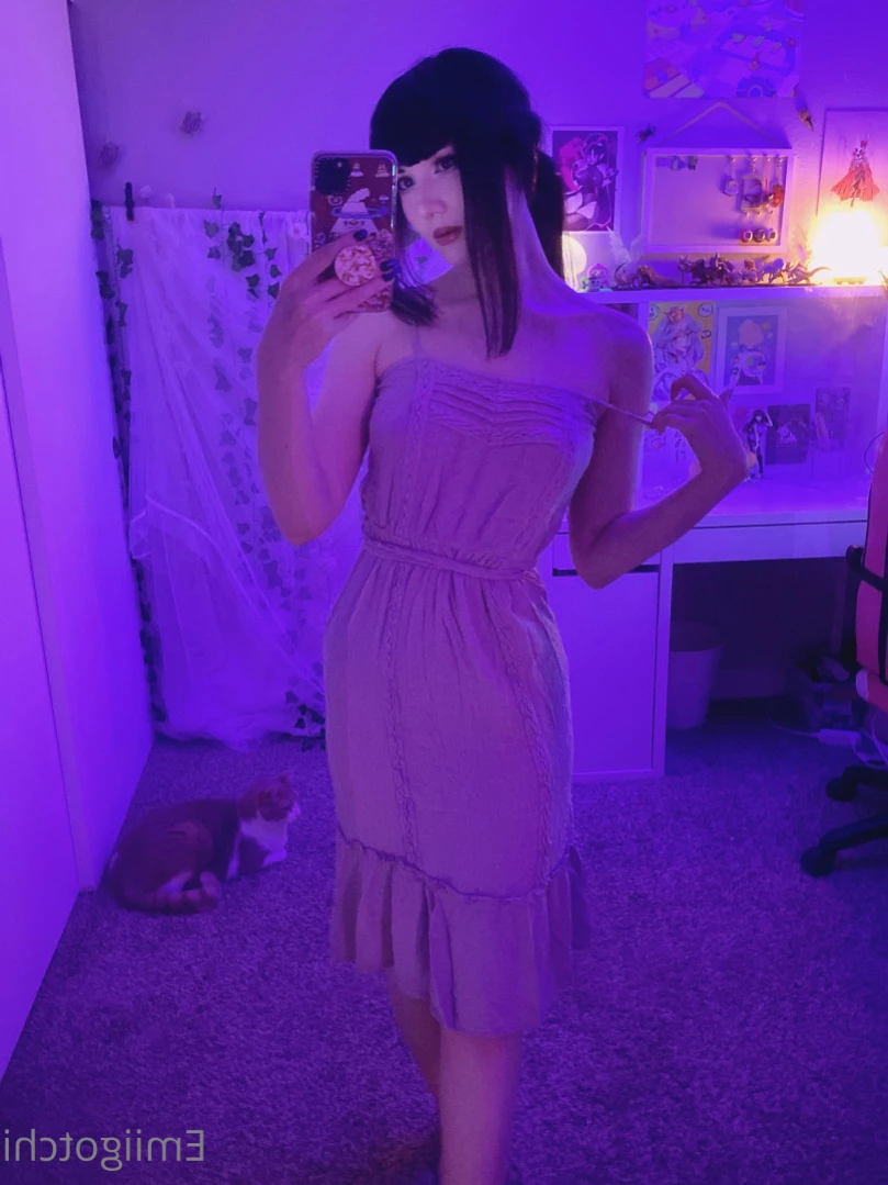 Emi [ emiigotchi ] Onlyfans leaked photo 12732895 on Hotleaks.tv