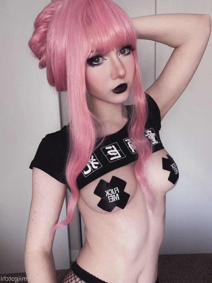 Emi [ emiigotchi ] Onlyfans leaked photo 12887832 on Hotleaks.tv