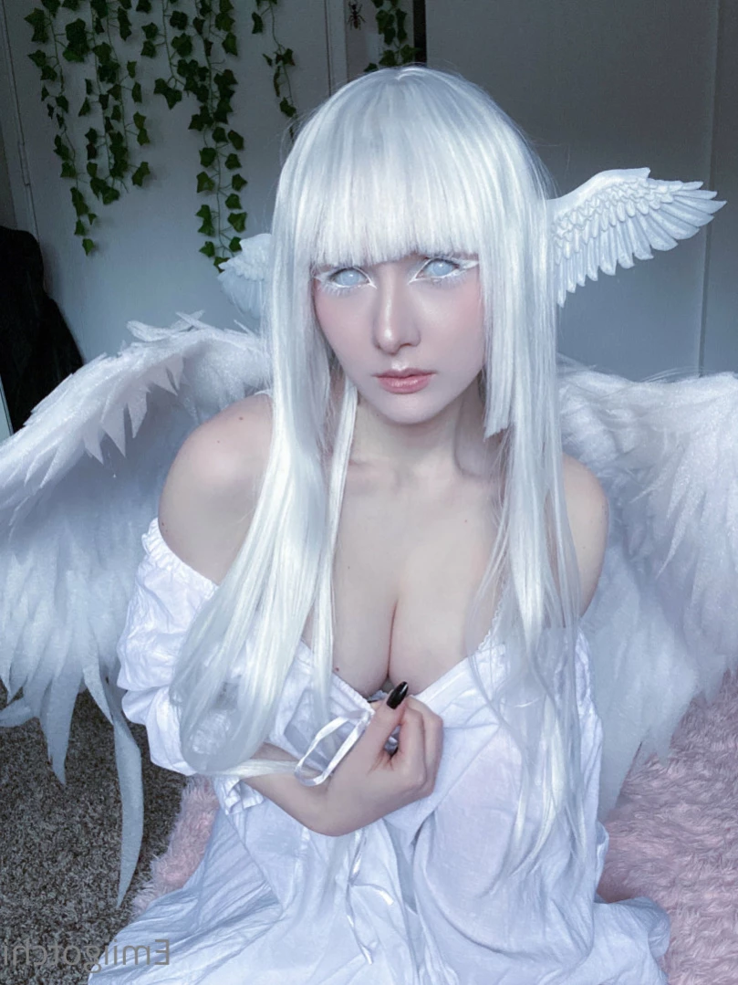 Emi [ emiigotchi ] Onlyfans leaked photo 13303696 on Hotleaks.tv