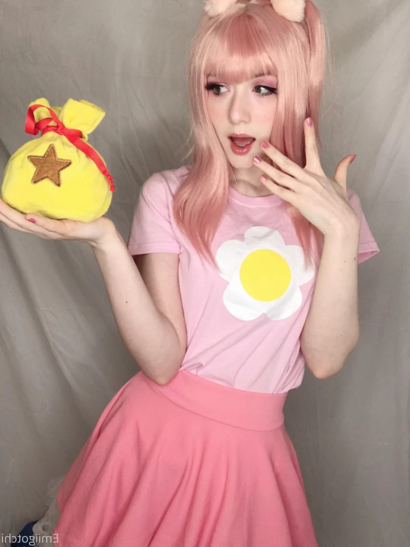 Emi [ emiigotchi ] Onlyfans leaked photo 13553864 on Hotleaks.tv
