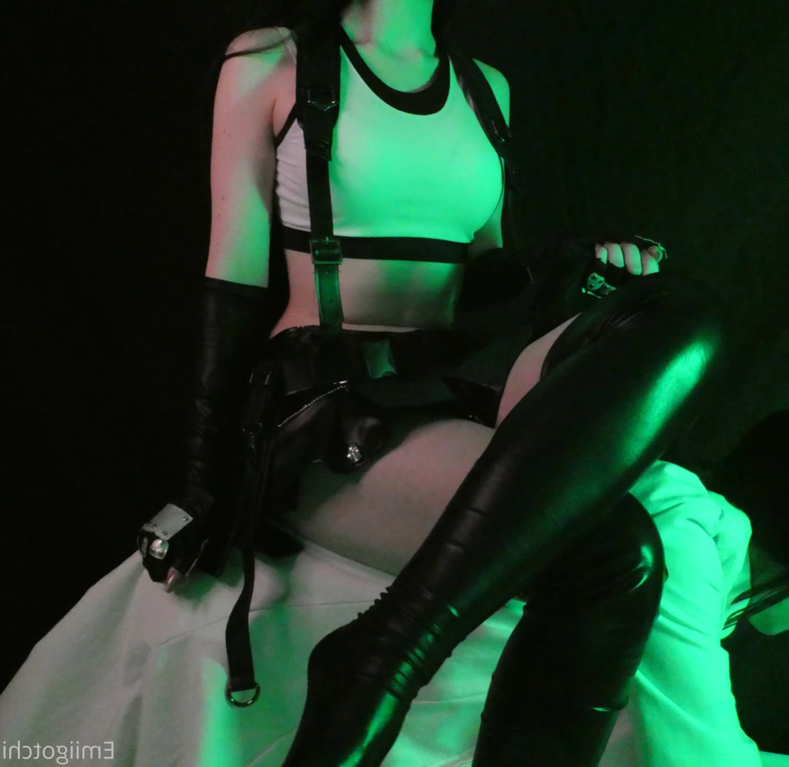Emi [ emiigotchi ] Onlyfans leaked photo 13559597 on Hotleaks.tv