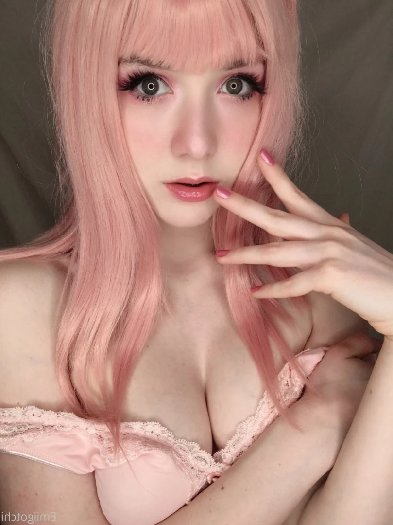 Emi [ emiigotchi ] Onlyfans leaked photo 13815937 on Hotleaks.tv