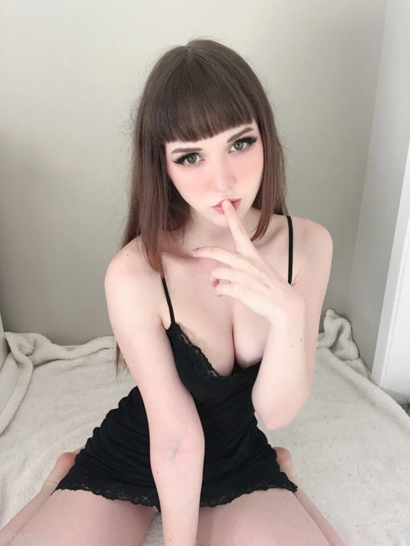 Emi [ emiigotchi ] Onlyfans leaked photo 14008534 on Hotleaks.tv