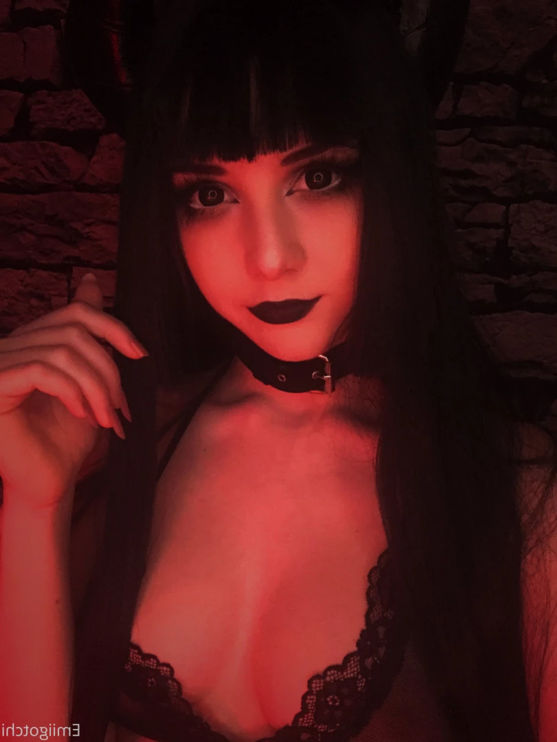 Emi [ emiigotchi ] Onlyfans leaked photo 14237770 on Hotleaks.tv