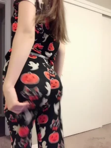 Emi [ emiigotchi ] Onlyfans leaked video 14856404 on Hotleaks.tv