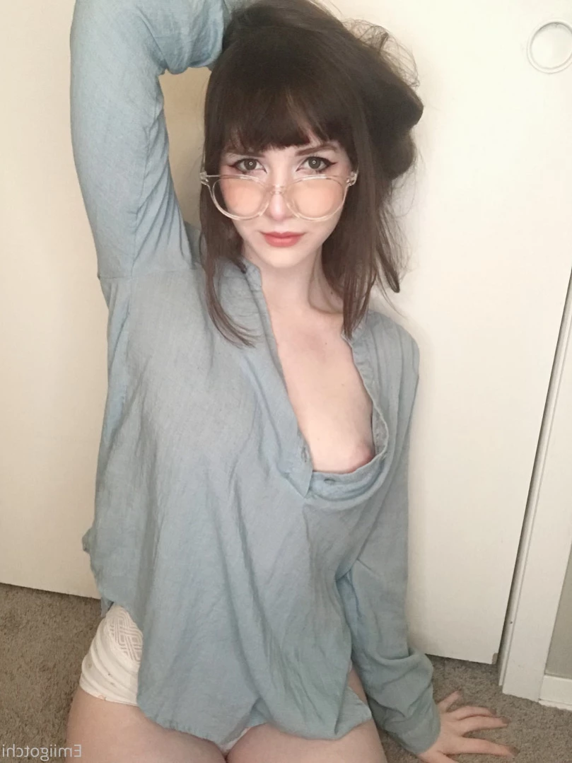 Emi [ emiigotchi ] Onlyfans leaked photo 15338490 on Hotleaks.tv