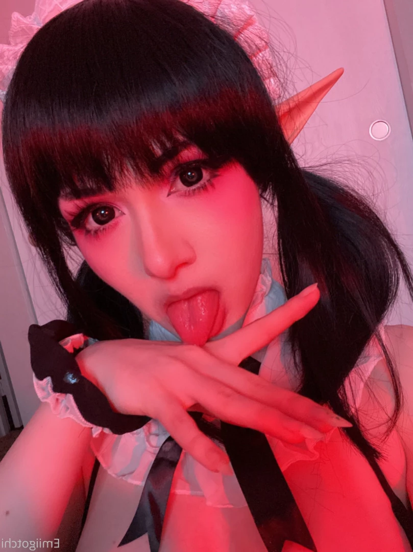 Emi [ emiigotchi ] Onlyfans leaked photo 15338537 on Hotleaks.tv