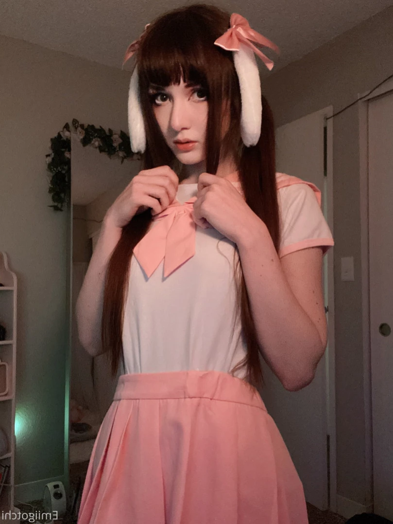 Emi [ emiigotchi ] Onlyfans leaked photo 16077795 on Hotleaks.tv