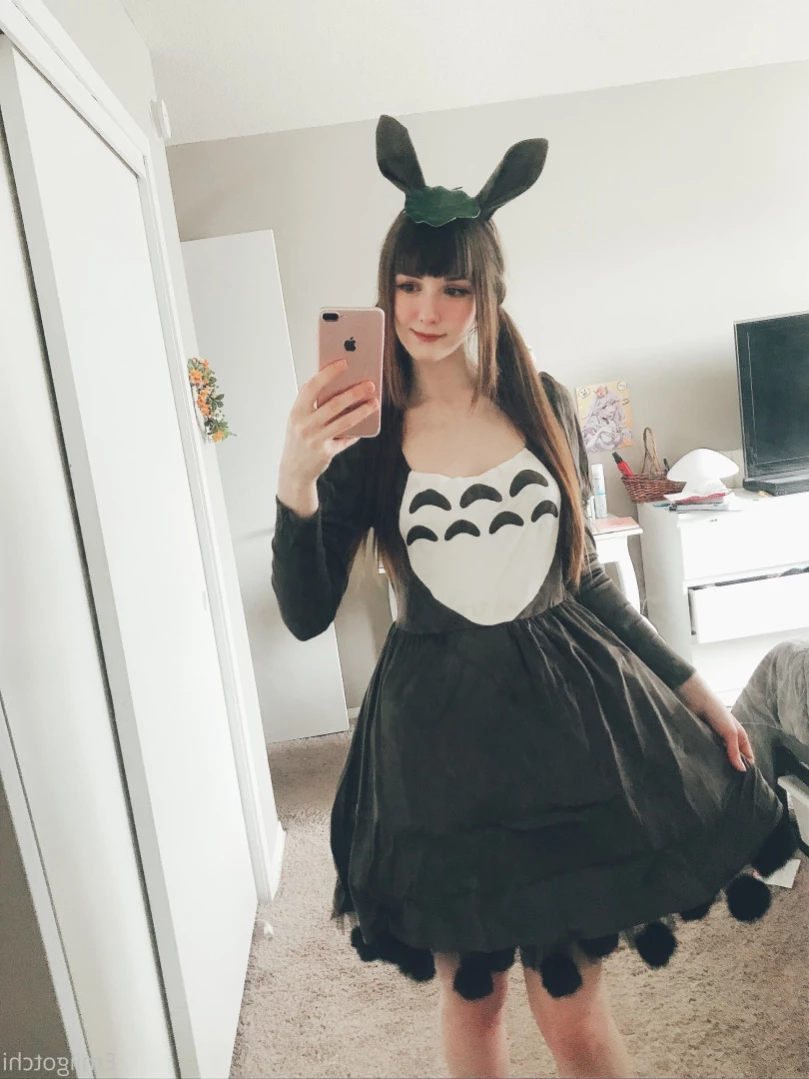 Emi [ emiigotchi ] Onlyfans leaked photo 16159845 on Hotleaks.tv