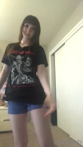 16196389