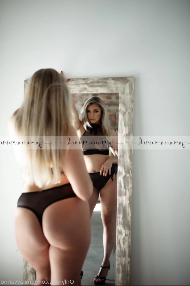 Emilayyy Babayyy 👑 [ emilayyanne ] Onlyfans leaked photo 8902408 on Hotleaks.tv