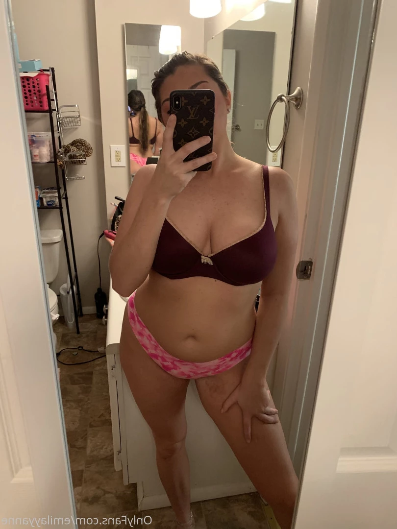 Emilayyy Babayyy 👑 [ emilayyanne ] Onlyfans leaked photo 8903225 on Hotleaks.tv