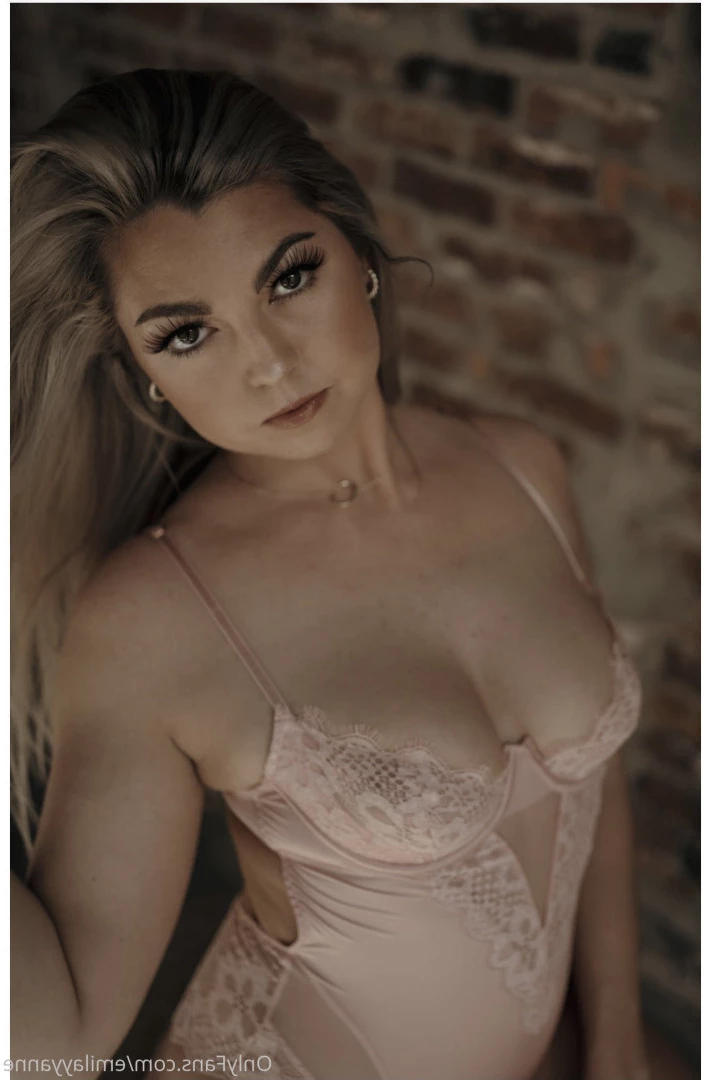 Emilayyy Babayyy 👑 [ emilayyanne ] Onlyfans leaked photo 8904876 on Hotleaks.tv