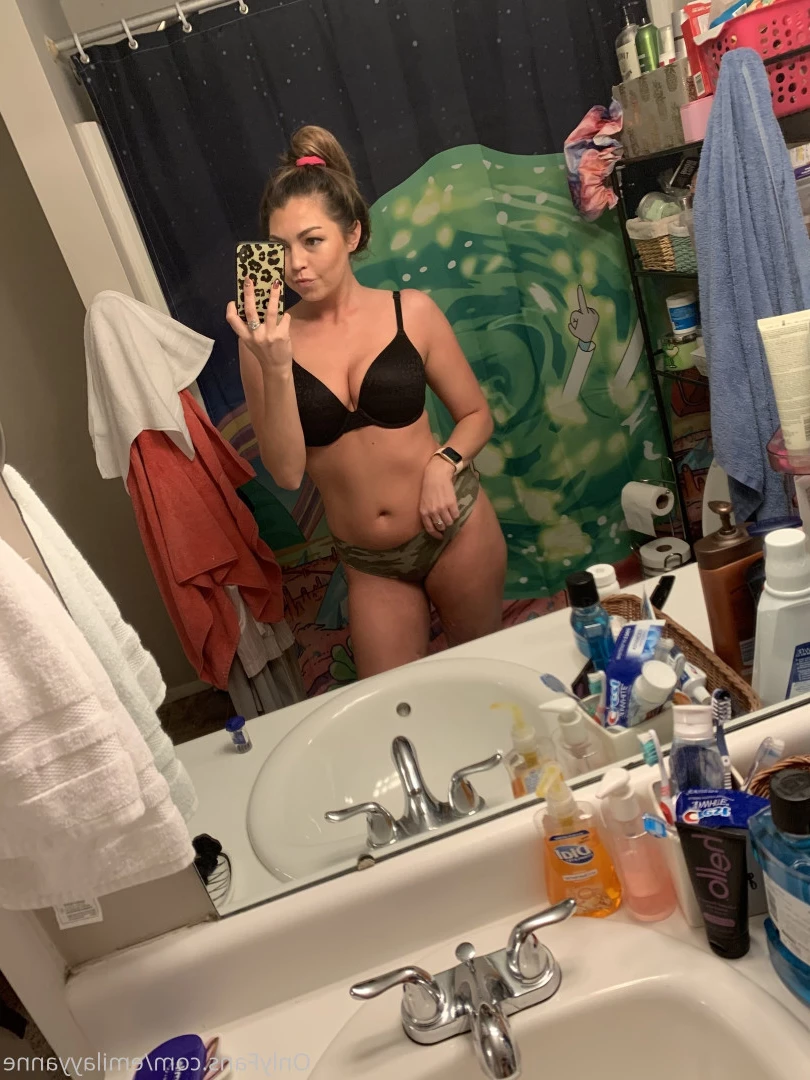 Emilayyy Babayyy 👑 [ emilayyanne ] Onlyfans leaked photo 8905643 on Hotleaks.tv