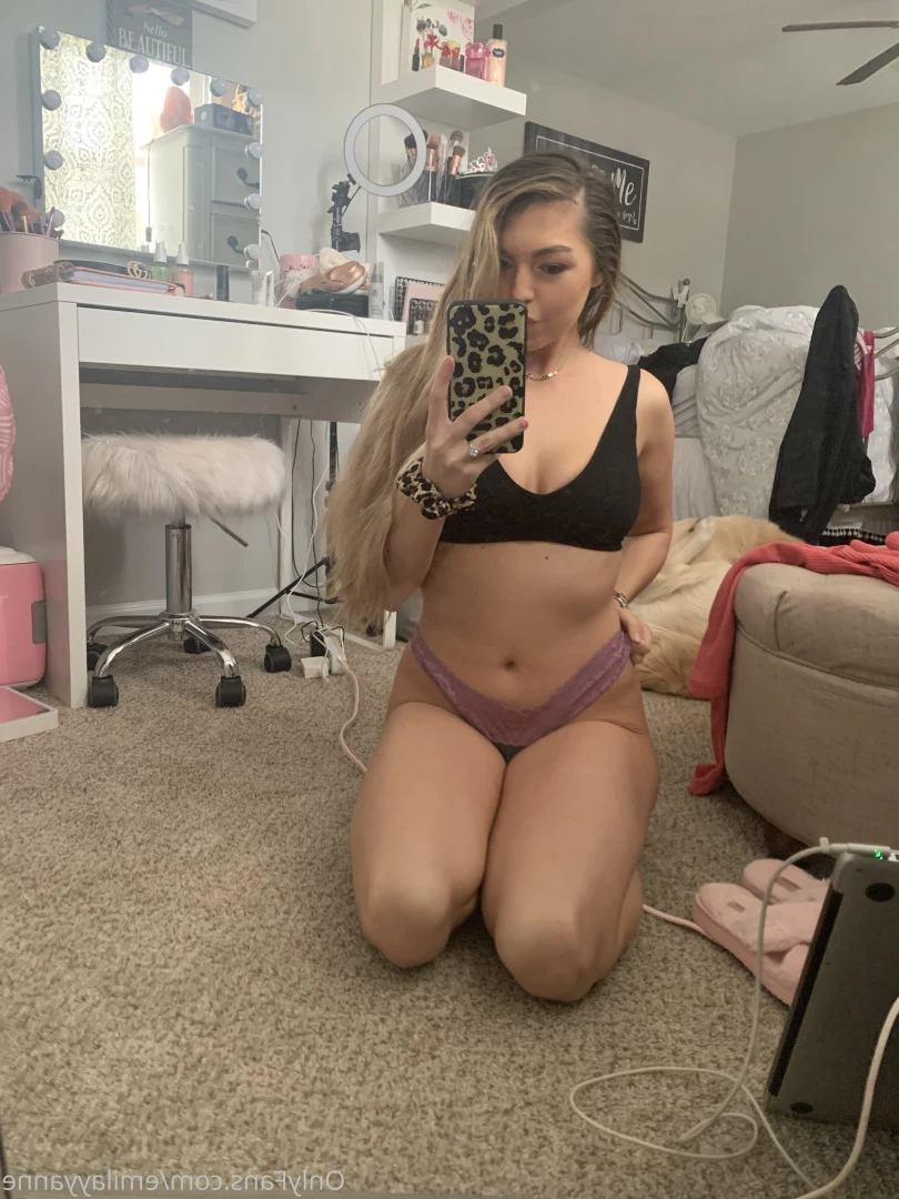 Emilayyy Babayyy 👑 [ emilayyanne ] Onlyfans leaked photo 8907643 on Hotleaks.tv