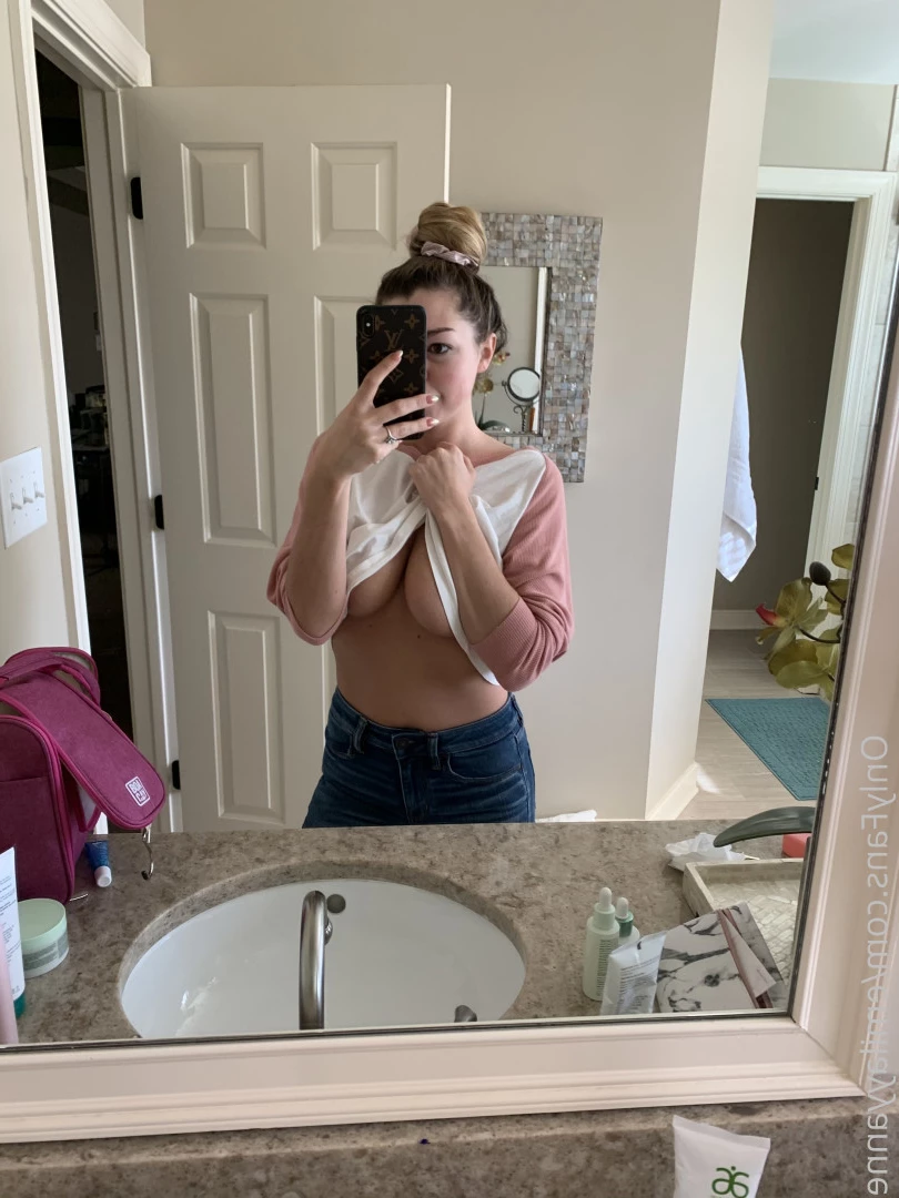 Emilayyy Babayyy 👑 [ emilayyanne ] Onlyfans leaked photo 8909409 on Hotleaks.tv