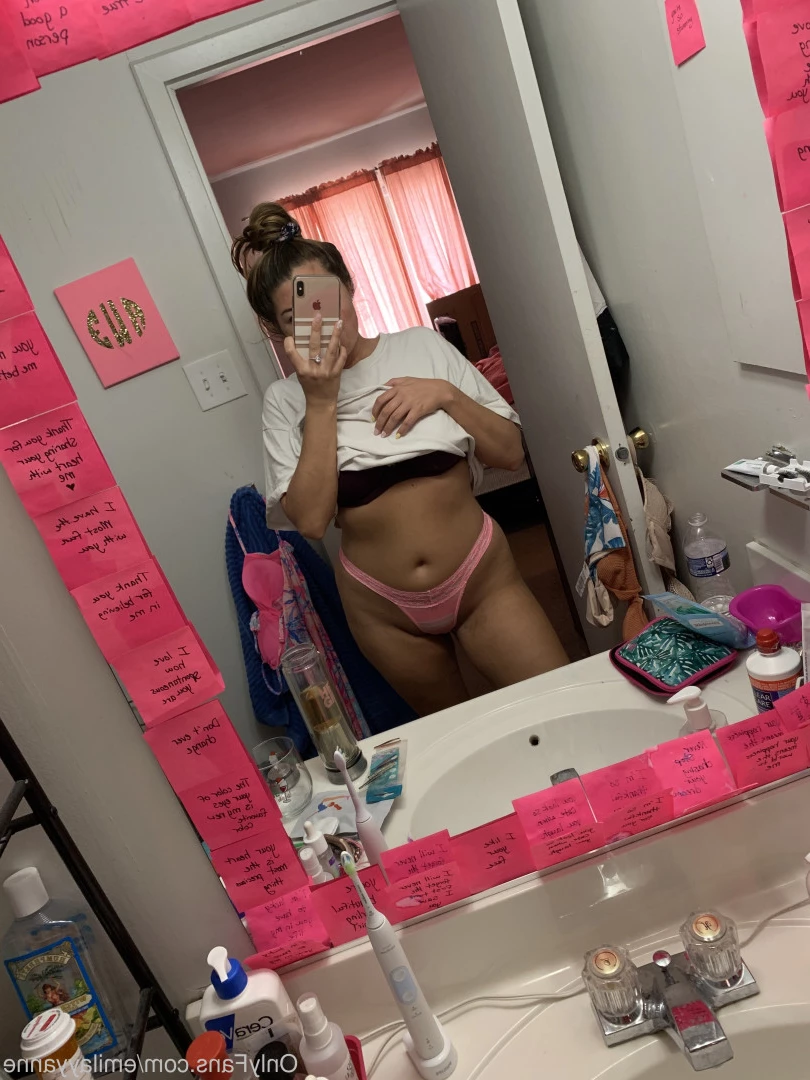 Emilayyy Babayyy 👑 [ emilayyanne ] Onlyfans leaked photo 8910594 on Hotleaks.tv