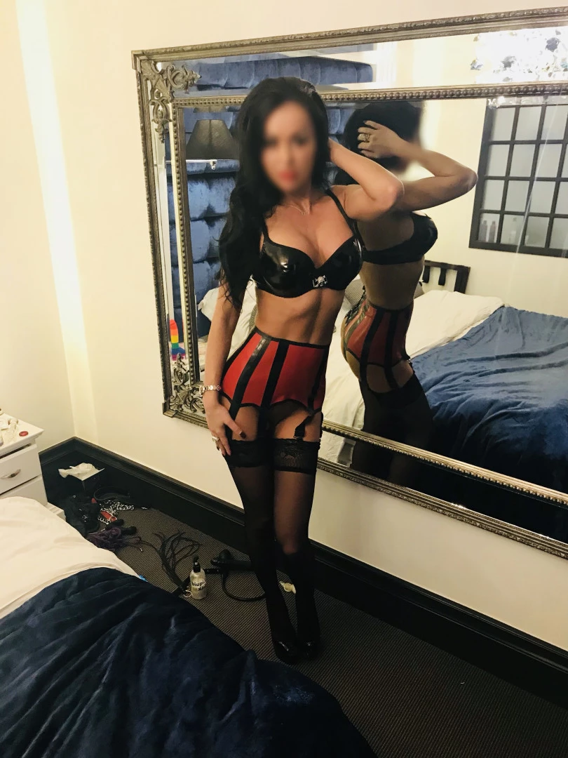 Emily Balfour [ emily_balfour ] Onlyfans leaked photo 8680203 on Hotleaks.tv