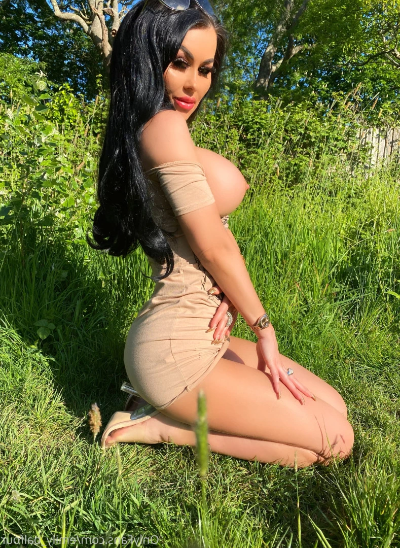 Emily Balfour [ emily_balfour ] Onlyfans leaked photo 8700084 on Hotleaks.tv