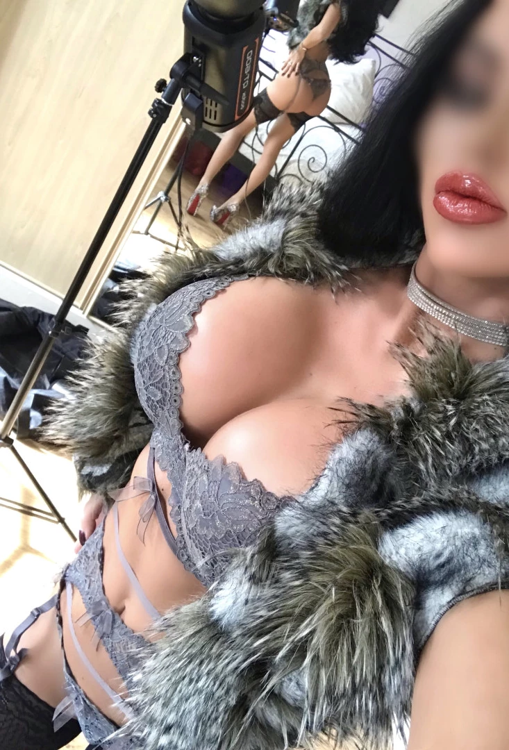 Emily Balfour [ emily_balfour ] Onlyfans leaked photo 8706368 on Hotleaks.tv
