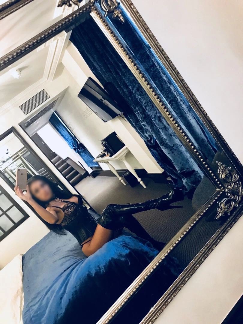 Emily Balfour [ emily_balfour ] Onlyfans leaked photo 8714167 on Hotleaks.tv