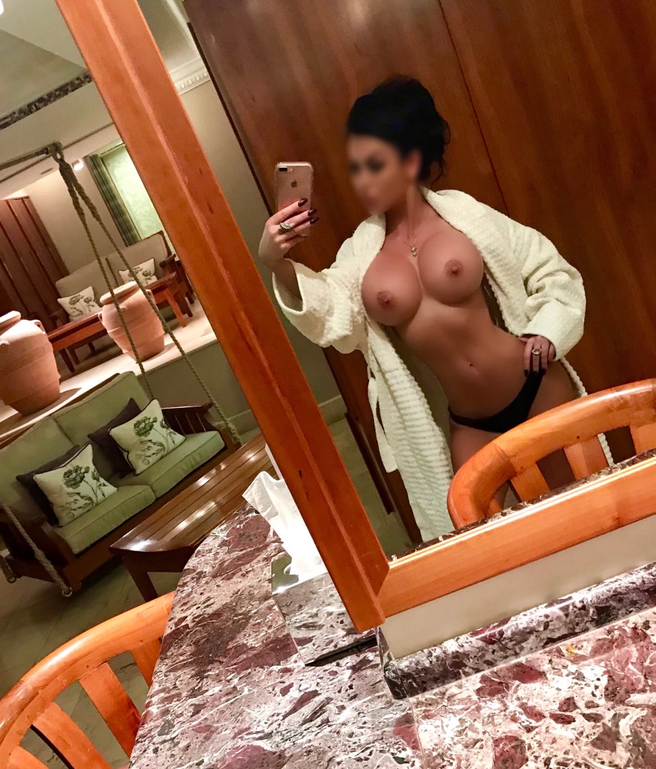 Emily Balfour [ emily_balfour ] Onlyfans leaked photo 8715898 on Hotleaks.tv