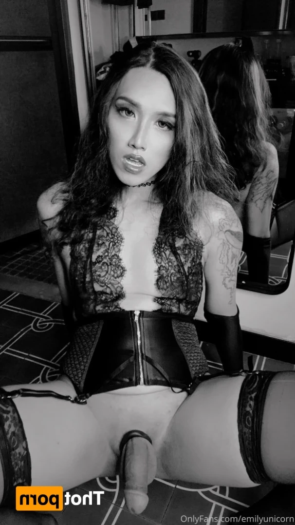 Emily Yunicorn [ emilyunicorn ] Onlyfans leaked photo 12576963 on Hotleaks.tv