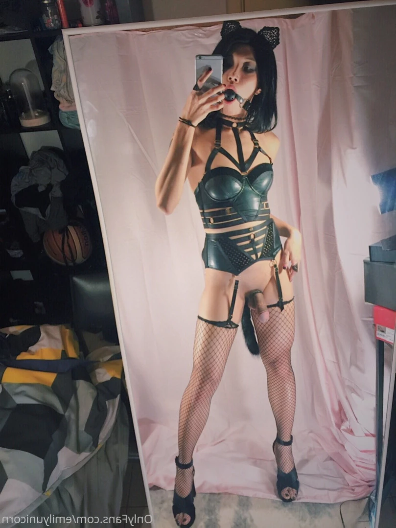 Emily Yunicorn [ emilyunicorn ] Onlyfans leaked photo 14890617 on Hotleaks.tv