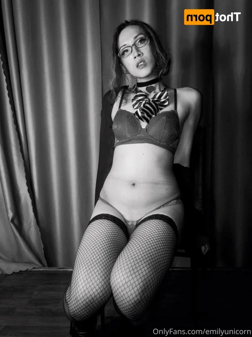 Emily Yunicorn [ emilyunicorn ] Onlyfans leaked photo 15308596 on Hotleaks.tv