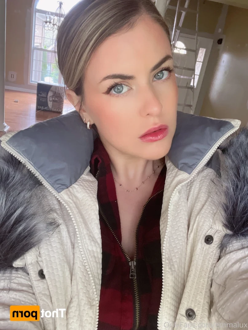 Princess Emma Lux [ emmalux ] Onlyfans leaked photo 11765232 on Hotleaks.tv