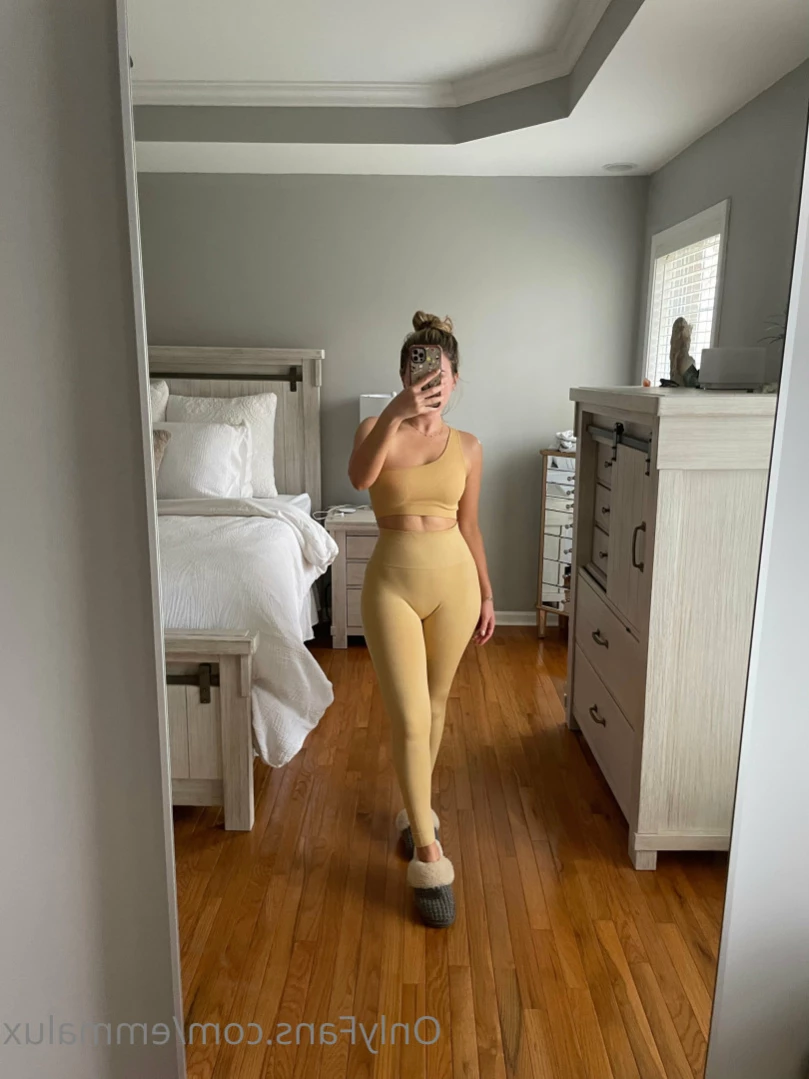Princess Emma Lux [ emmalux ] Onlyfans leaked photo 14093584 on Hotleaks.tv